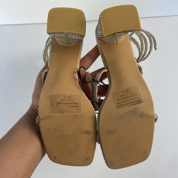 NWT Beige tan cream block heel rhinestone bejewelled ankle wrap heels size 6 - Picture 5 of 8